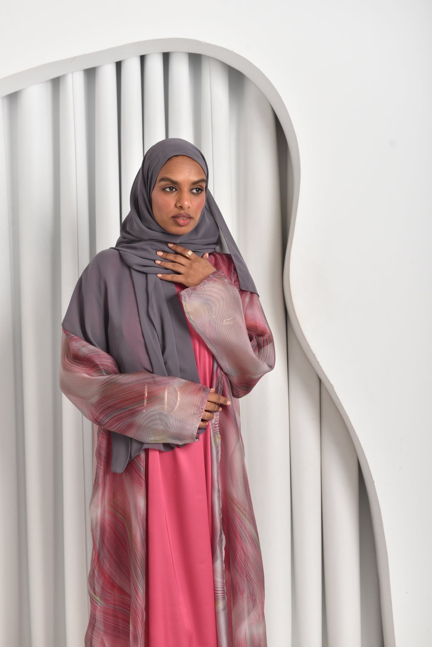 Rose Quartz Dirac Abaya Set