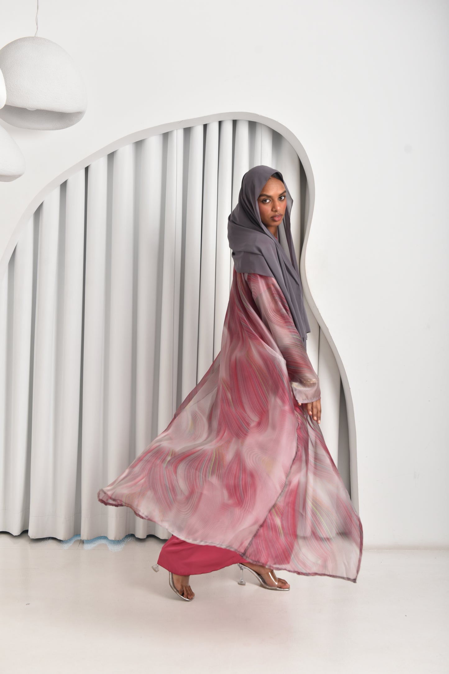 Rose Quartz Dirac Abaya Set