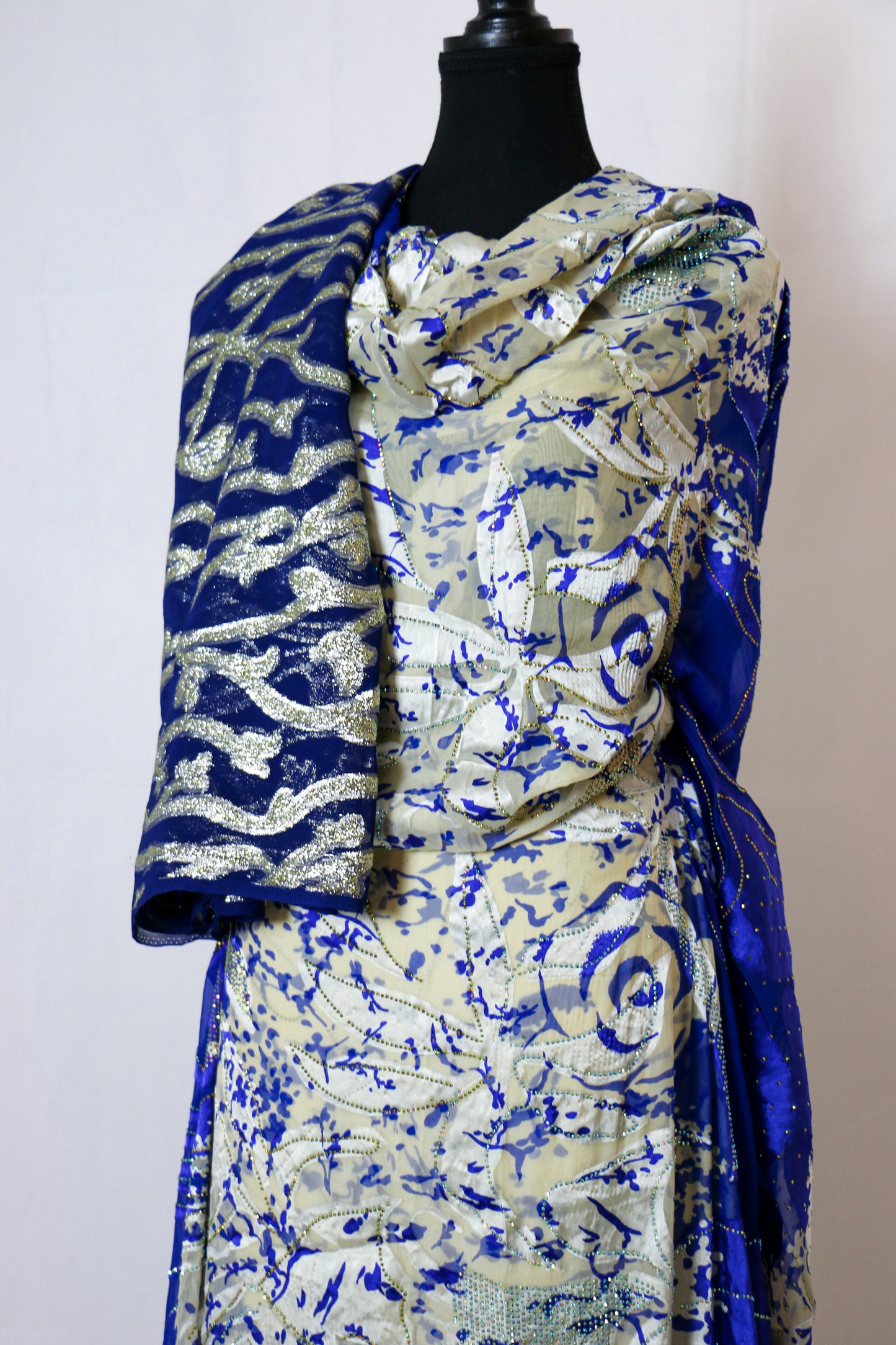 Enchanting Dirac Set